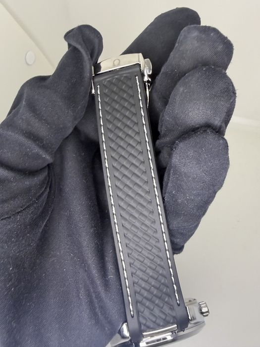 Omega seamster автомат