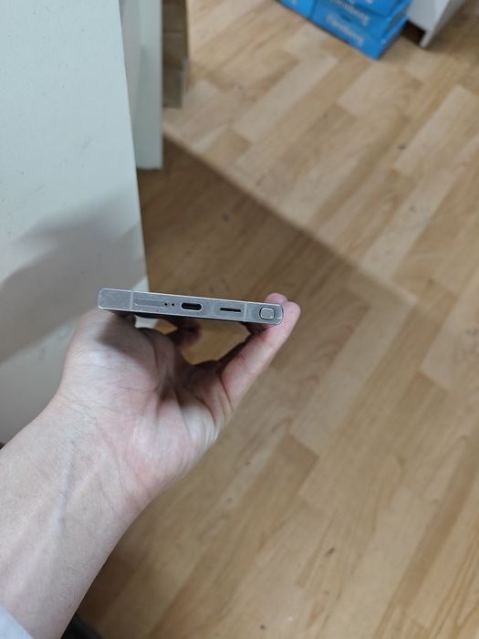 Samsung s24 ultra 256гб продам