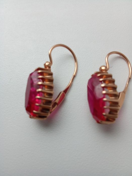 Продаю золотые серьги 583 пробы