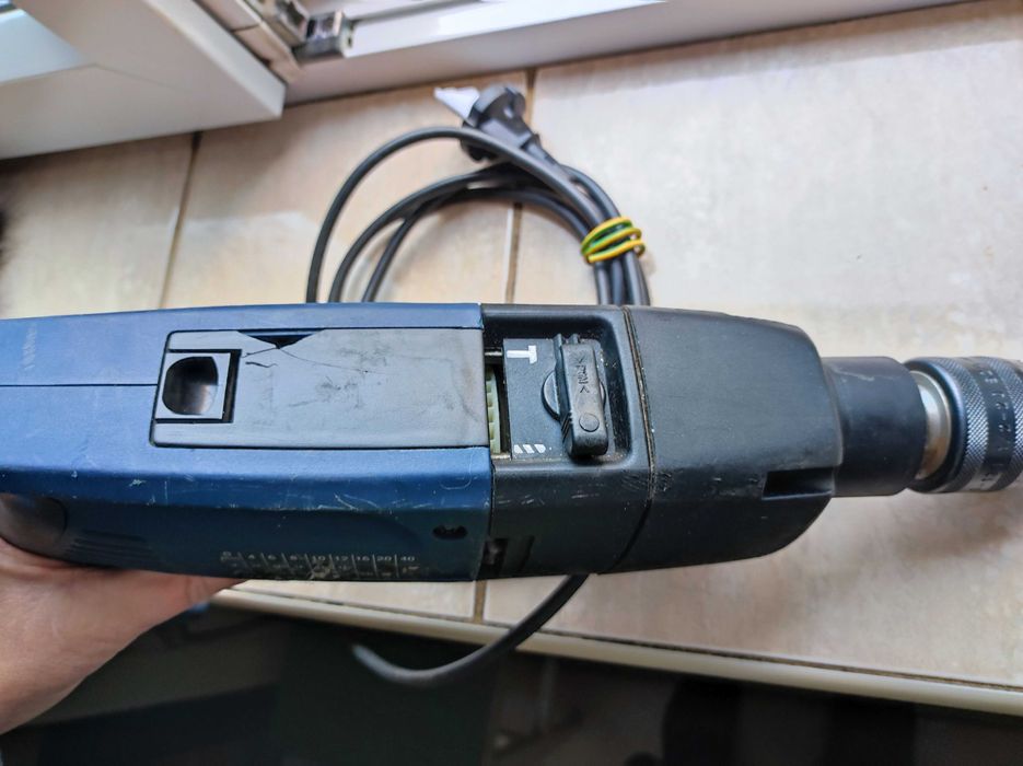 Bormasina AEG SB2E, 680 wati, de reparat