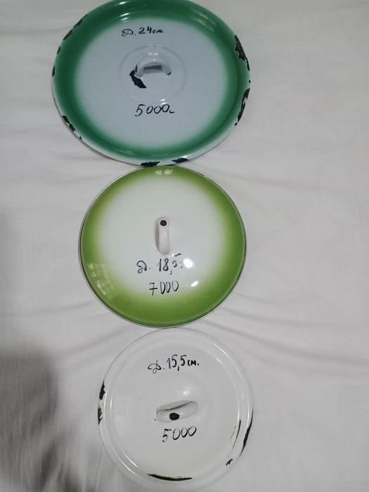 Крышки для кастрюль,баков,бидонов разные