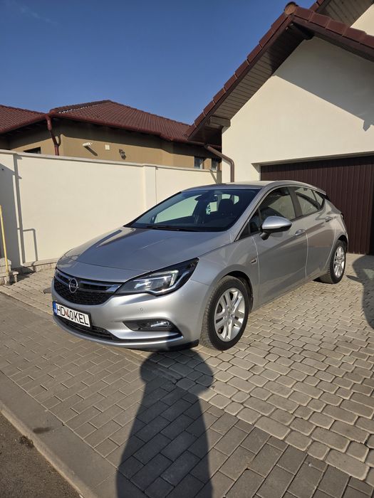Opel Astra K 2017 diesel 1.6