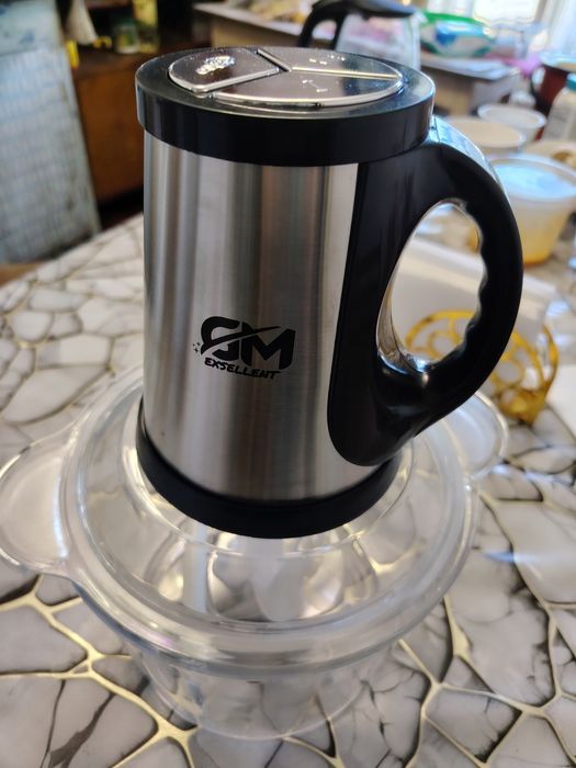 Продам новый блендер