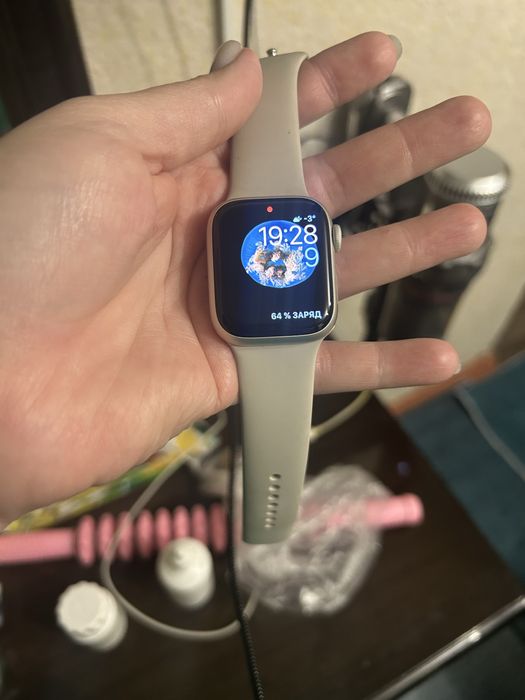 Продам Apple watch 8 серия 41 мм