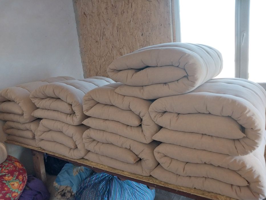 Қонақ көрпе сатылат