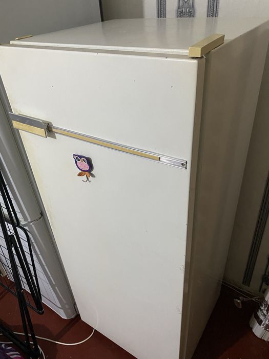 Продам холодильник Бирюса