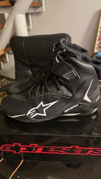 De vânzare ALPINESTARS Faster 4 black and white mărime 43.5
