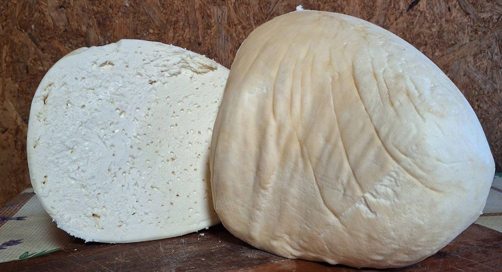 Produse lactate proaspete, livrate la domiciliu!