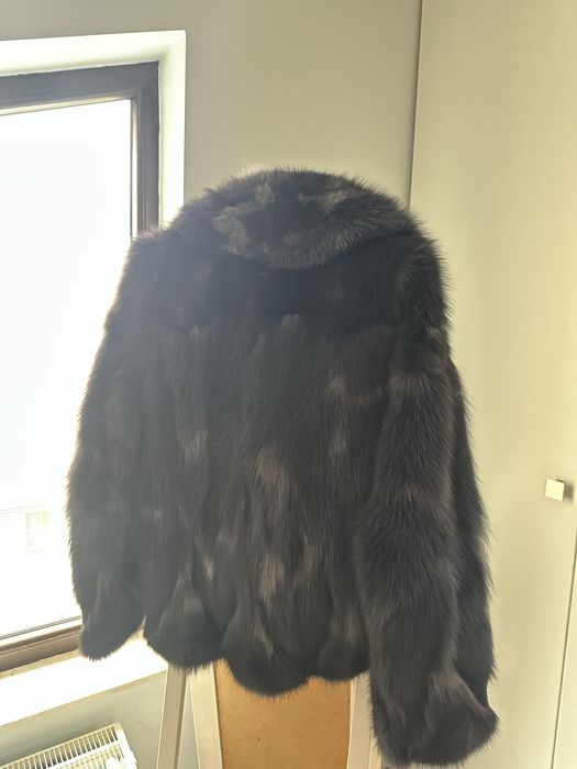 Blană naturală vulpe de culoare neagră cu inserții gri, marime 42/44