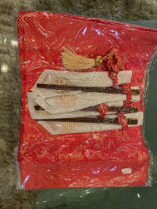 Set servire sushi - 4 persoane