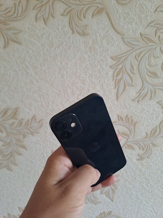 Продам iPhone 12 mini