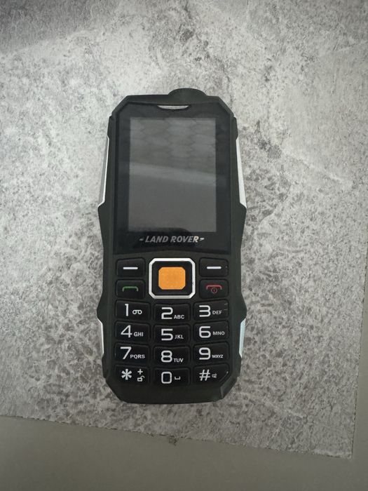 Телефон кнопычный Land Rover