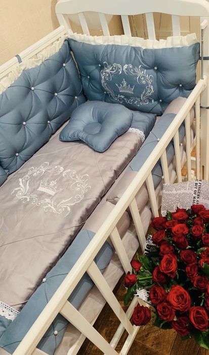 Продам бортики на кроватку