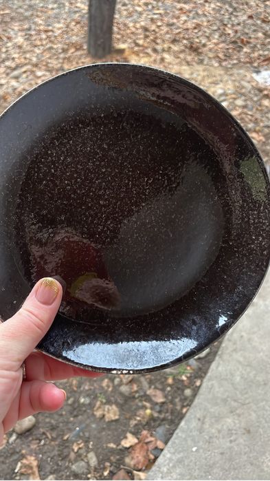 Продам тарелки разные, ложки