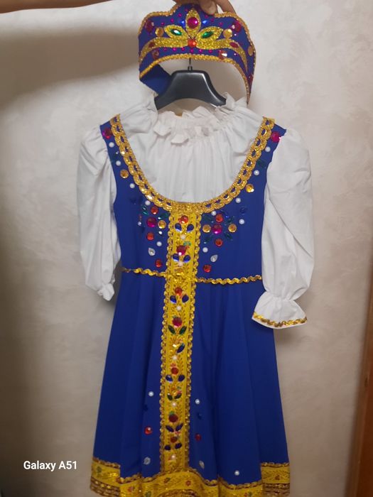 Русский платье  срочно продам