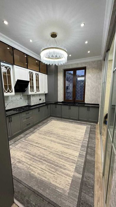 Продам 3х комн 100 кв м на Ц 2 ЖК Poytaxt Gavhari Торг