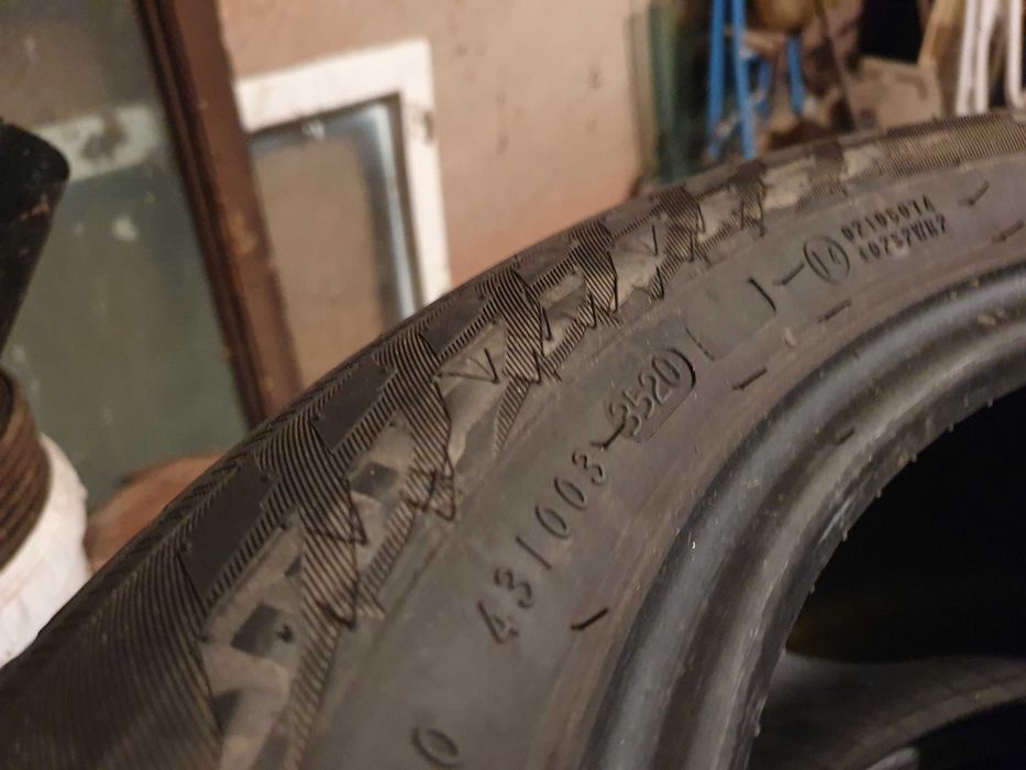 2 Anvelope Nokian Snowproof 225 50 17