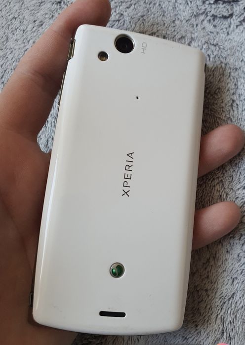 Vând Sony Ericsson LT18i de colectie.