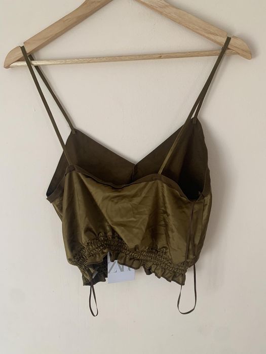 Маслено зелен топ Zara размер S