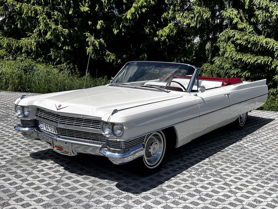 Inchiriez masini Epoca Evenimente Cadillac