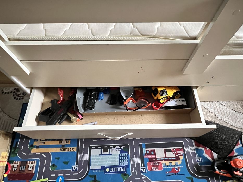 Продам детскую кровать