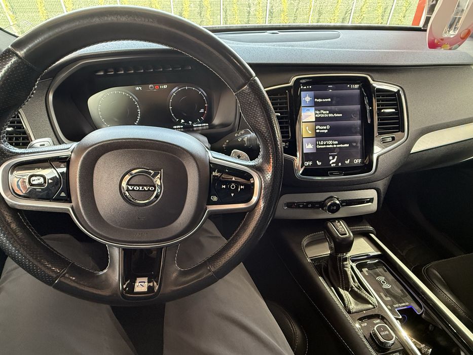 Volvo XC90 R-Design D5 / AWD / proprietar