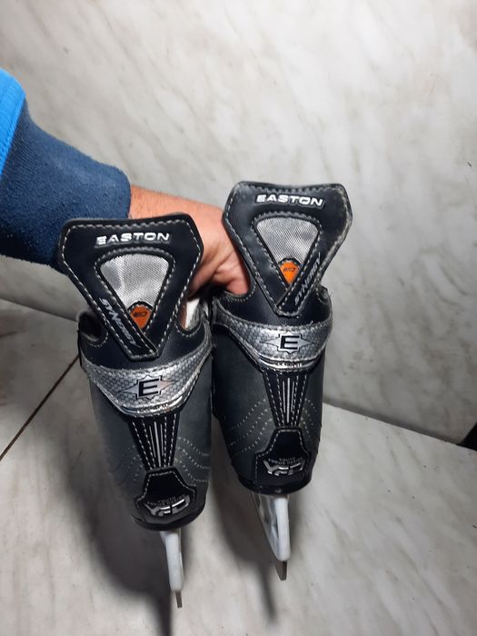 Patine hochei hochey 52 Easton Synergy EQ 4 pt copii marime 31 impeca