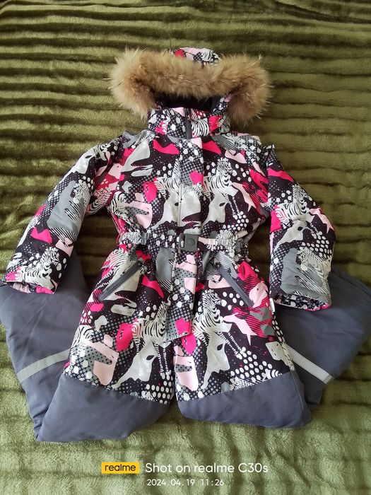 Зимний комбинезон для девочки
