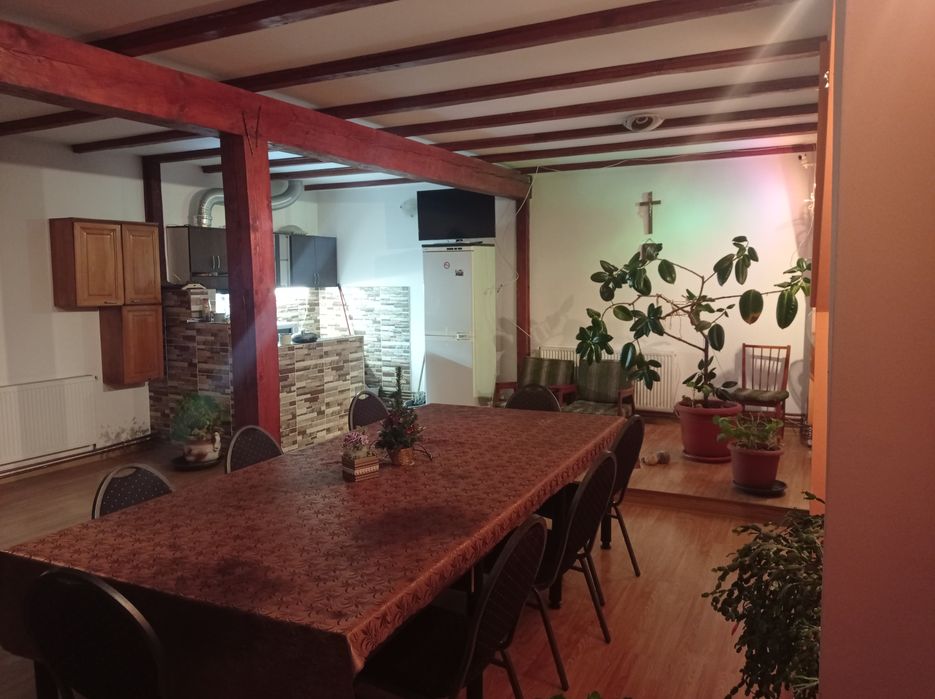 Inchiriez garsoniera Brasov la vila