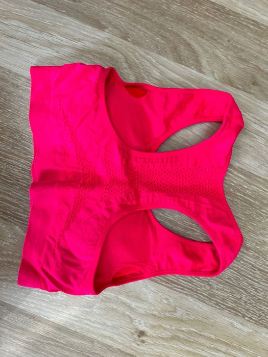 Бюстие в цикламен цвят