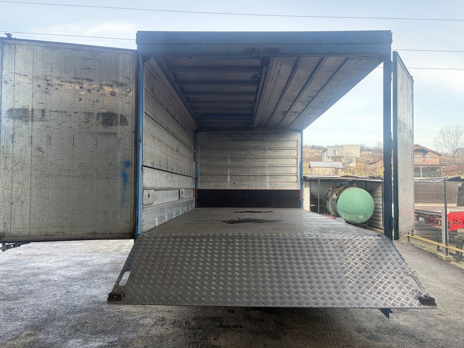 Remorca tandem camion