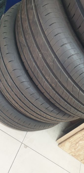 265/60 GOOD/YEAR R18