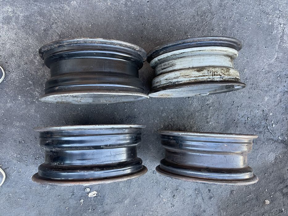 Продам диски ауди размер 4/108/14