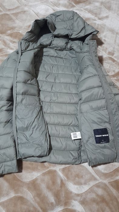 Айоллар курткаси