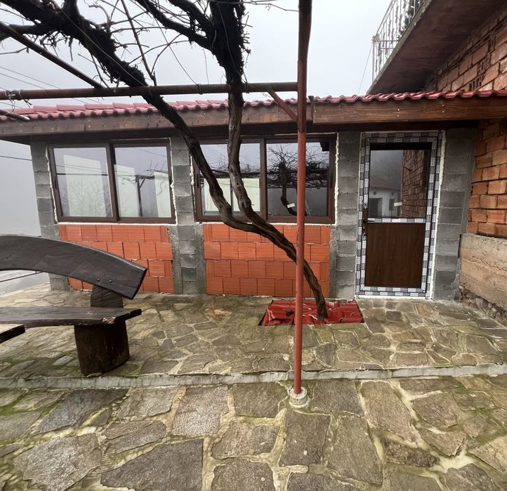 PVC и AL дограма, вътрешни щори, комарници, стъклопакети