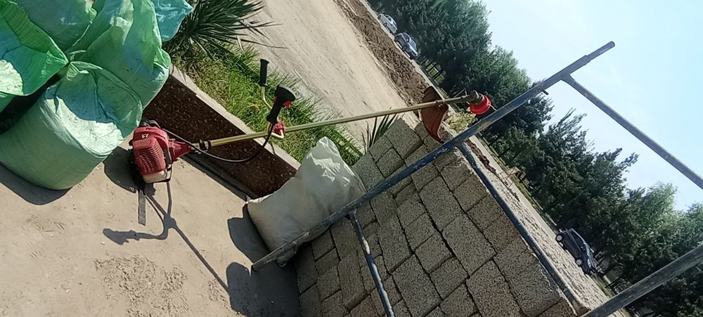 Santexnika narsalari bor