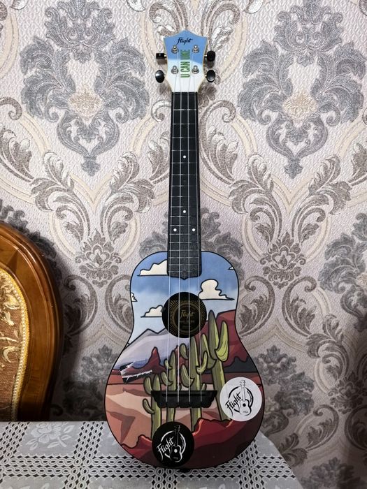 Продам инструмент  укулеле