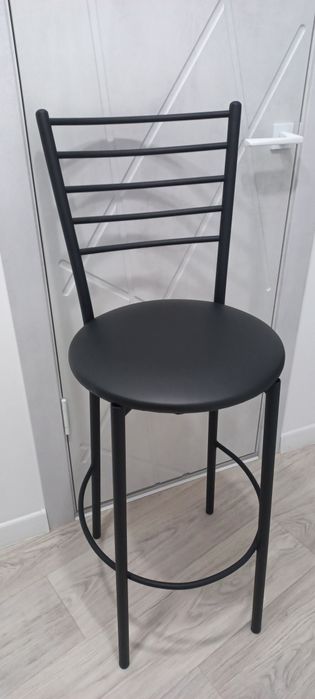Барный стул. Новый