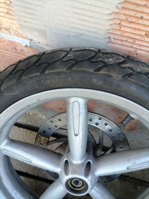 Части за aprilia scarabeo