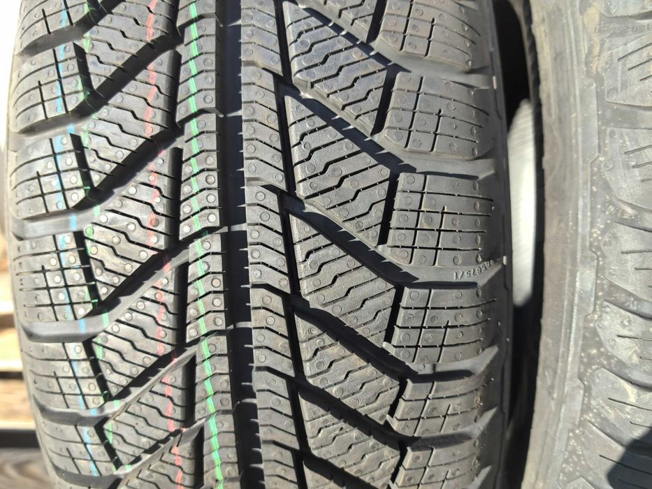 195/65/15 Поинт Ес ДОТ 2024 г - чисто нови !