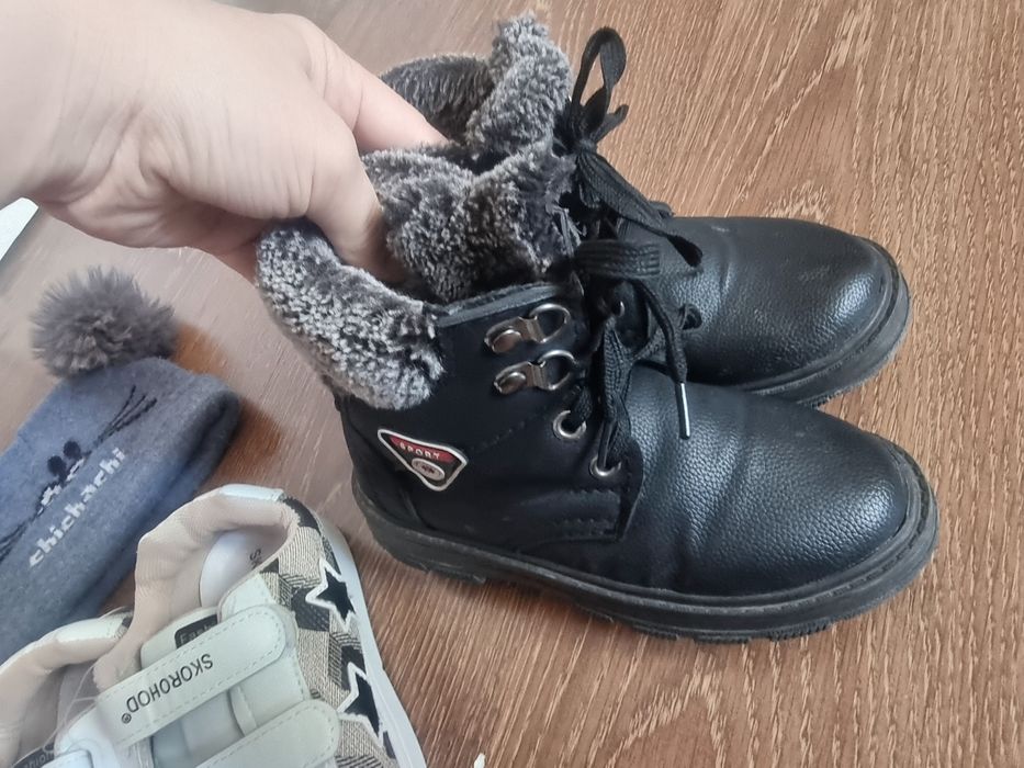 Цена за все Кеды кроссовки 30 размер Новий 
Сапог 30 размер как новый