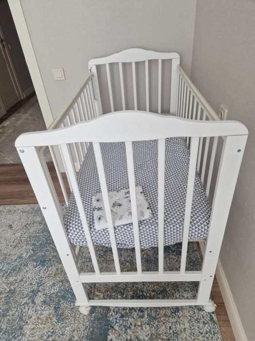 Детская кроватка Томикс