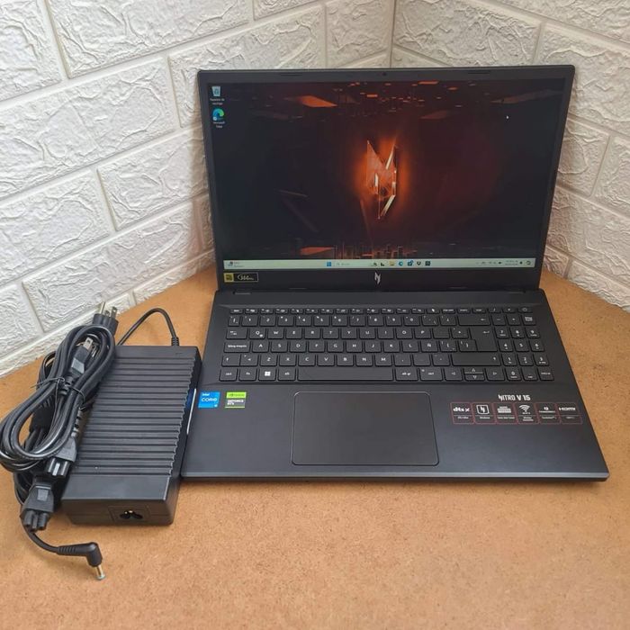 Игровой ноутбук Acer nitro v15