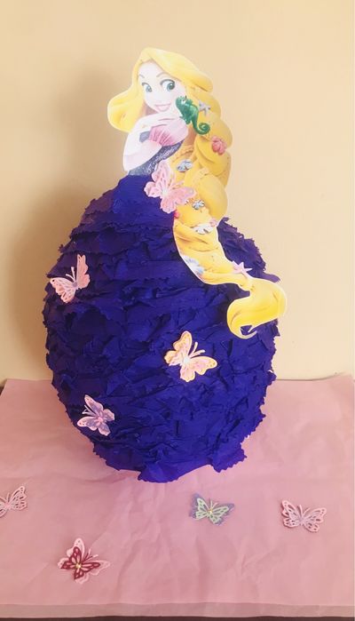 Пинята  пълна с лакомства 20€