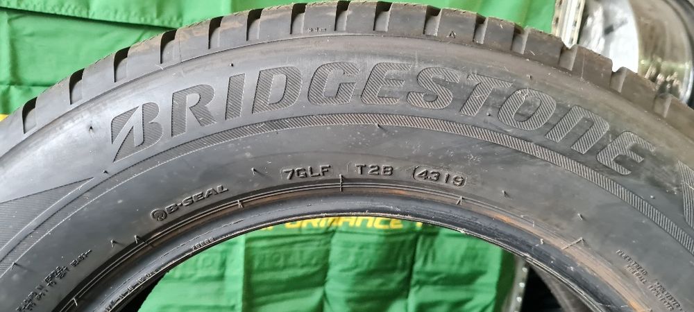 Set 4 anvelope 215 65 R 17 Bridgestone/ Continental(2+2)