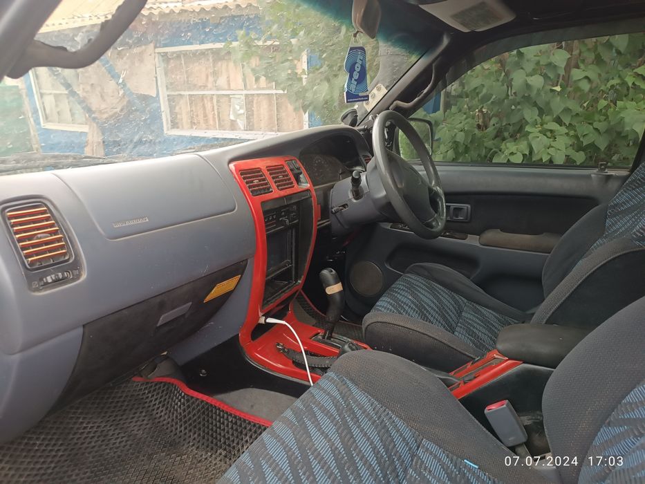 Продам Hilux surf.в 185 кузове.