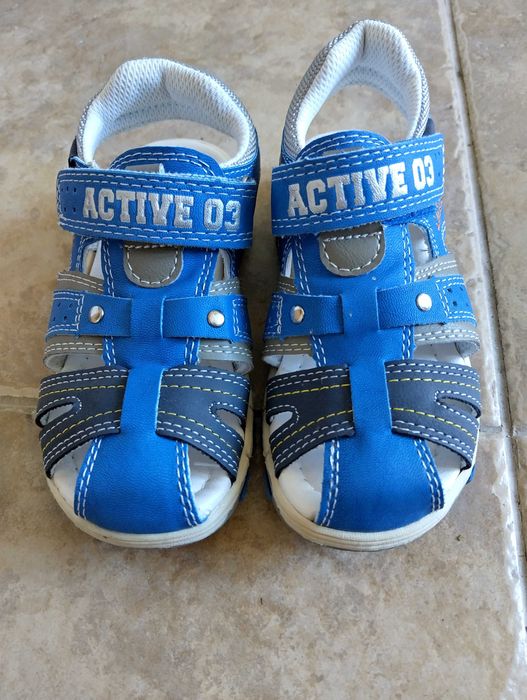 Сандали за момче
