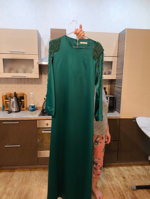 Продаются платья