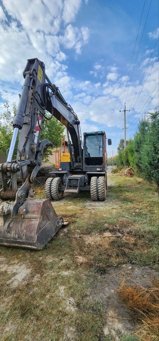 Ekskovator Volvo EW140E