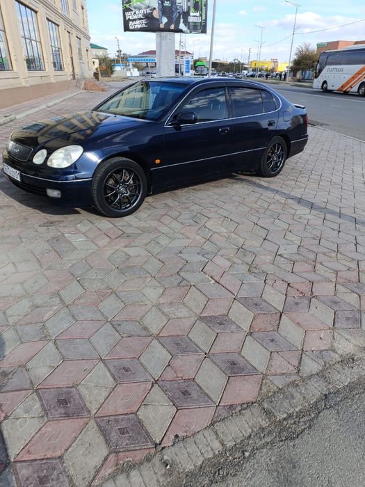 Лексус диски r18 титанки